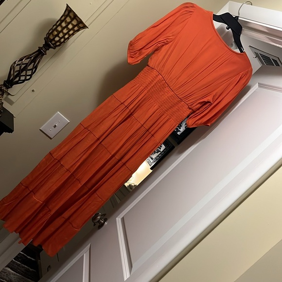 Orange Midi Sundress with Puff Sleeves and V-Neck - Picture 7 of 9